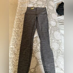 Lulemon Gray Textured Leggings